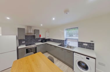 Portland Street, City Centre, Lincoln - Image 3