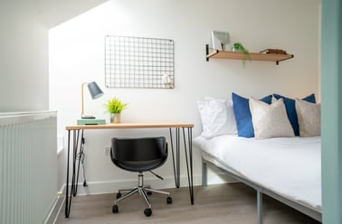 Moss Lane East, Rusholme, Manchester - Image 3