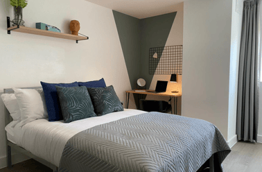 West Parade, West End, Lincoln - Image 2