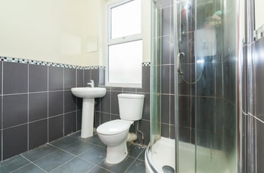 Mildred Street, Charlestown, Salford - Image 3