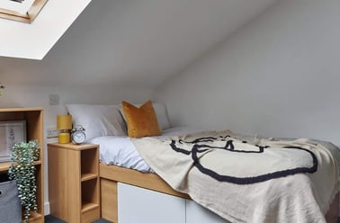 Premium Studio, The Apollo Works, 1 Alma Street, City Centre, Coventry - Image 2