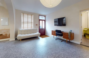 Broad Street, City Centre, Loughborough - Image 3