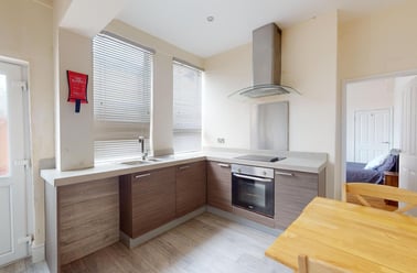 Ashby Road, City Centre, Loughborough - Image 2