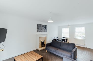 Goldfinch Close, City Centre, Loughborough - Image 3