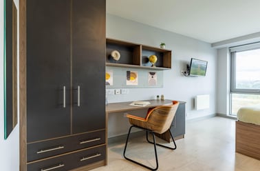 Deluxe Studio, Scotway House, 165 Castlebank Street  , Broomhill, Glasgow - Image 3