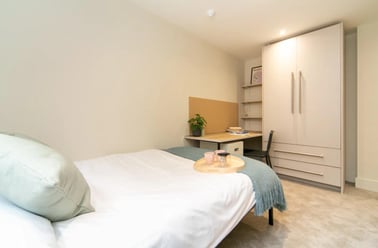 Pembroke Place, Low Hill, Liverpool - Image 3