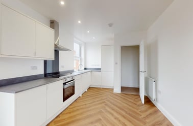 Derby Road, City Centre, Loughborough - Image 2