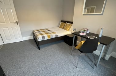 Cheyney Street, Newton, Chester - Image 3