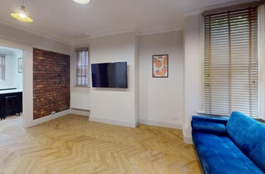 Granby Street, City Centre, Loughborough - Image 3