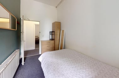 Ravensworth Terrace, Claypath, Durham - Image 3