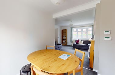 Wakenshaw Road, Gilesgate, Durham - Image 2