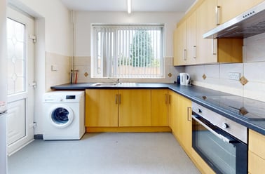 Chester Close, City Centre, Loughborough - Image 3