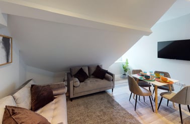 Whiteladies Road, Redland, Bristol - Image 2