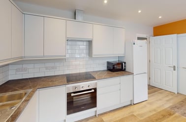 St Nicholas Street, City Centre, Bristol - Image 3