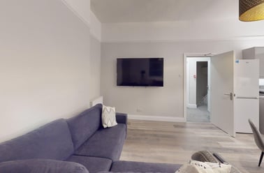 Queens Road, Kingsdown, Bristol - Image 3