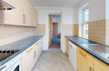 Coronation Avenue, Southdown, Bath - Image 2