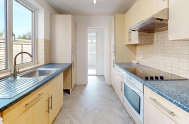 Coronation Avenue, Southdown, Bath - Image 3