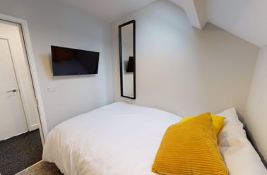 Whiteladies Road, Redland, Bristol - Image 3