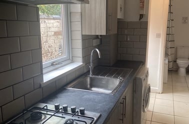 Bulwer Road, Clarendon Park, Leicester - Image 2