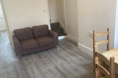 Bulwer Road, Clarendon Park, Leicester - Image 3