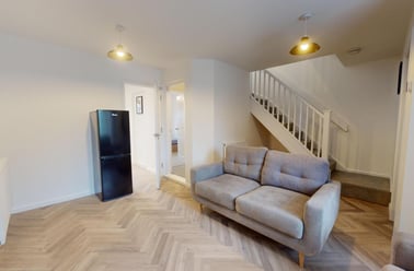 Sandpiper Way, Lenton, Nottingham - Image 2
