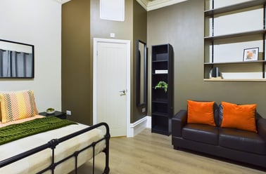 The Avenue, West End, Lincoln - Image 2