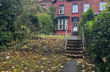 Belle Vue Road, Hyde Park, Leeds - Image 2