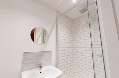 Lemyngton Street, City Centre, Loughborough - Image 3