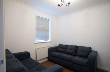 Wren Close, City Centre, Loughborough - Image 2