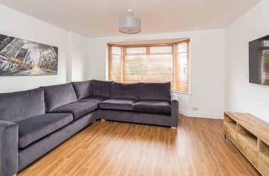 Rydal Avenue, City Centre, Loughborough - Image 2