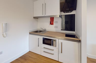 Lemyngton Street, City Centre, Loughborough - Image 2