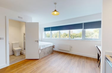 Lemyngton Street, City Centre, Loughborough - Image 2