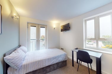 Orchard Street, City Centre, Loughborough - Image 2