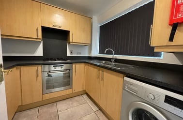 Goods Yard Close, City Centre, Loughborough - Image 2