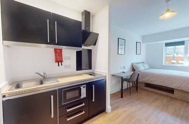 Lemyngton Street, City Centre, Loughborough - Image 3