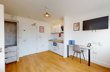 Lemyngton Street, City Centre, Loughborough - Image 3