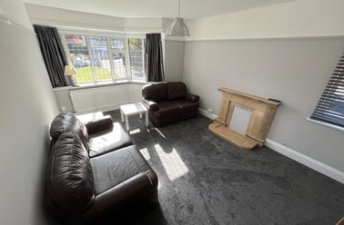 Westfield Drive, City Centre, Loughborough - Image 2