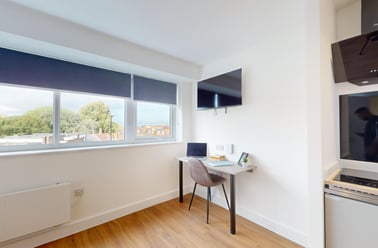 Lemyngton Street, City Centre, Loughborough - Image 3