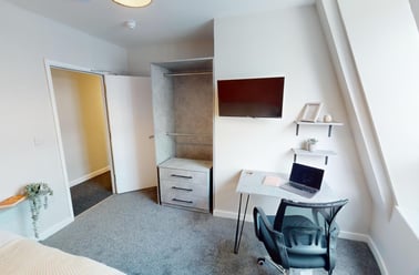 Fitzhardinge House, City Centre, Bristol - Image 3