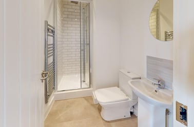 Lemyngton Street, City Centre, Loughborough - Image 3