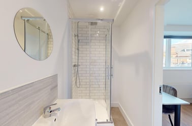 Lemyngton Street, City Centre, Loughborough - Image 3