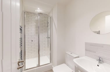 Lemyngton Street, City Centre, Loughborough - Image 3