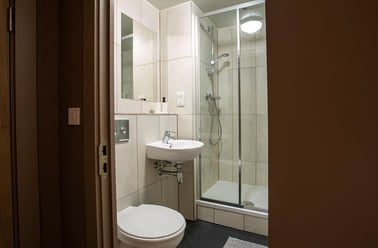 Balcony Duplex Apartment, West Gate, Frog Street, Pennsylvania, Exeter - Image 3