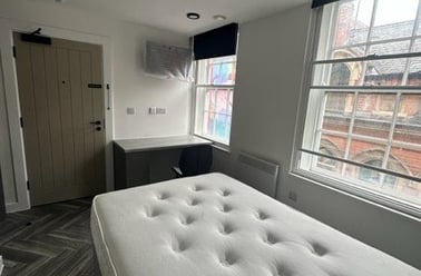 Bridlesmith Gate, Lace Market, Nottingham - Image 3