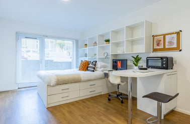 Classic Studio with Terrace, St Augustine's House, Alexandra Road, Mutley, Plymouth - Image 2