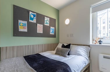 Accessible Ensuite, Hamwic Hall, Cook STreet, City Centre, Southampton - Image 2