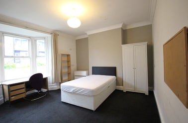 Alexandria Crescent, Nevilles Cross, Durham - Image 3