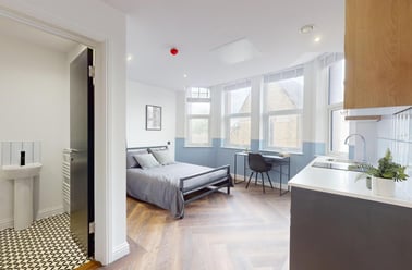 Thurloe Street, Manchester, Victoria Park, Manchester - Image 3