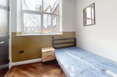 Thurloe Street, Victoria Park, Manchester - Image 2