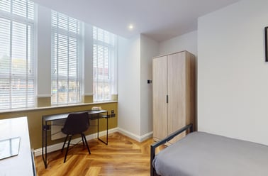 Thurloe Street, Victoria Park, Manchester - Image 2